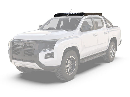Front Runner Dometic Nissan Navara D27 Double Cab (2026 - Heute) Slimsport Dachträger Kit / Scheinwerferbereit