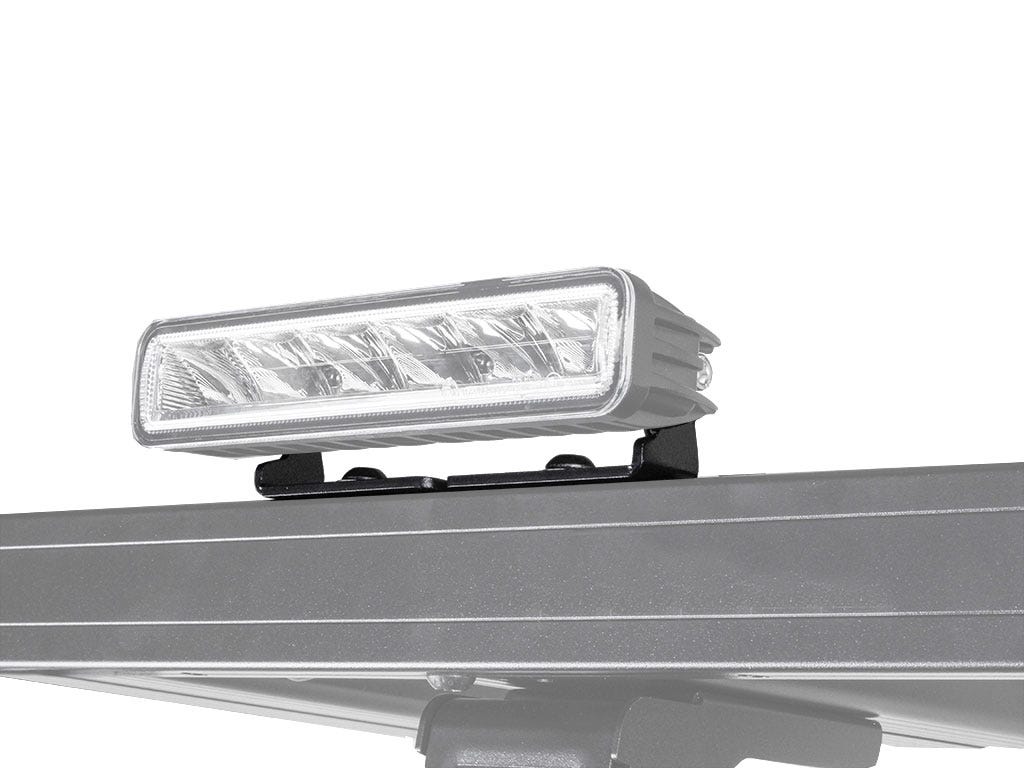 Front Runner Dometic 22" LED Zusatzscheinwerfer-Halterung / Osram SX500-SP
